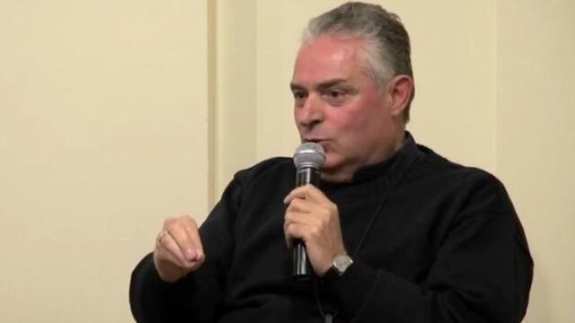 "Rinviamo la Pasqua", ecco la proposta-provocazione di un sacerdote