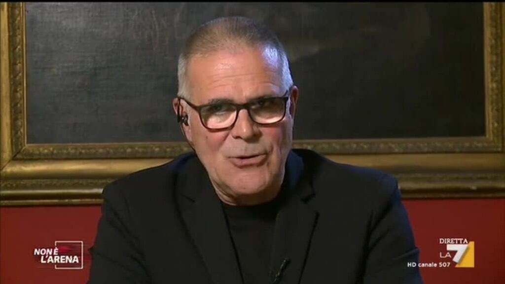 "I colori hanno fallito" Zangrillo viene insultato Ma lui reagisce così...