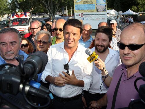 L'assalto dei renziani al governo: "Il Pd dica sì alle dimissioni di Alfano"