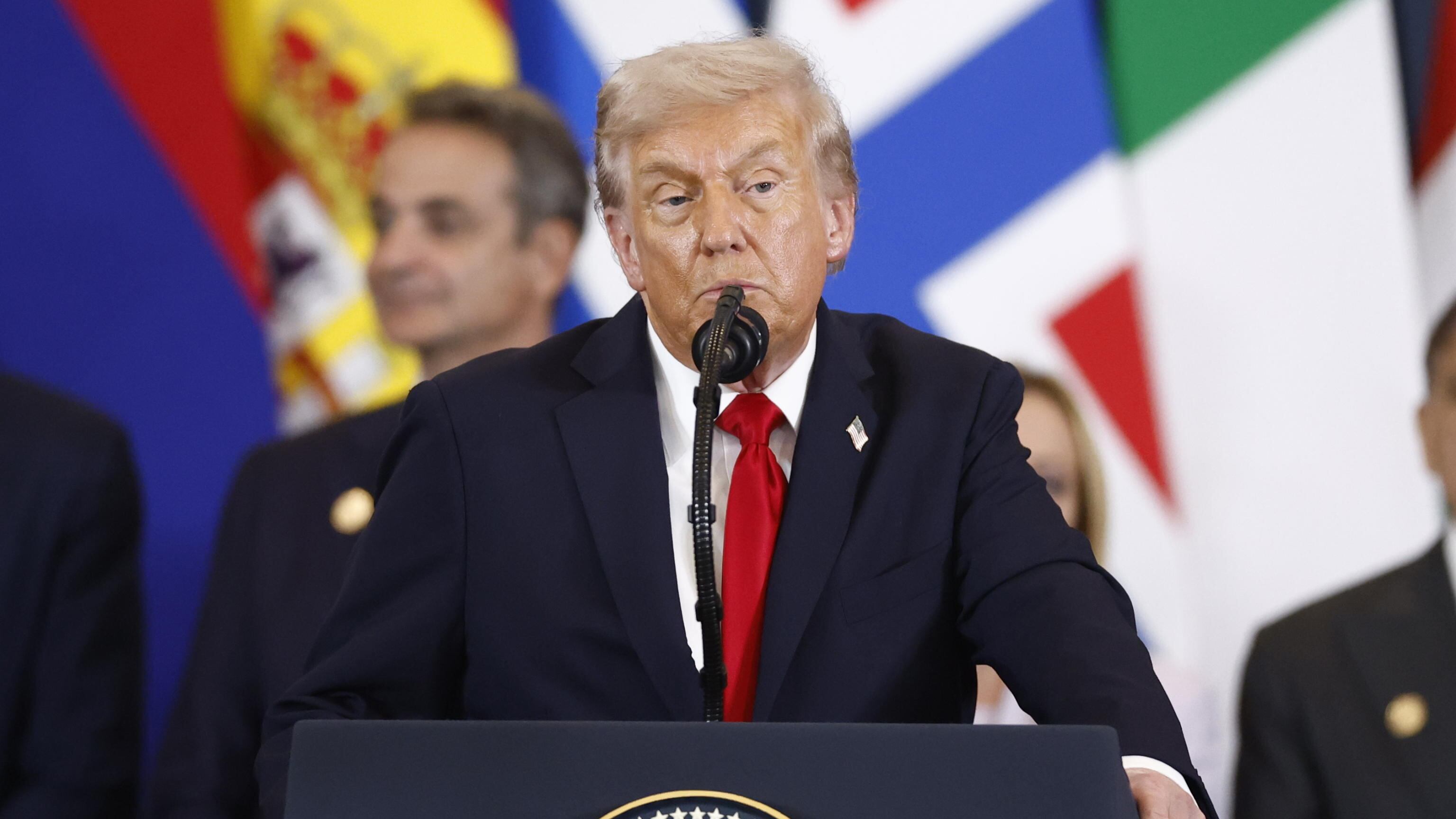 La Knesset, il vertice, le parole Trump al centro della scena. "Ho realizzato l'impossibile"