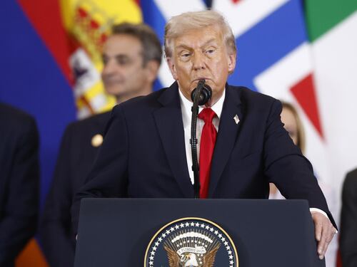 La Knesset, il vertice, le parole Trump al centro della scena. "Ho realizzato l'impossibile"