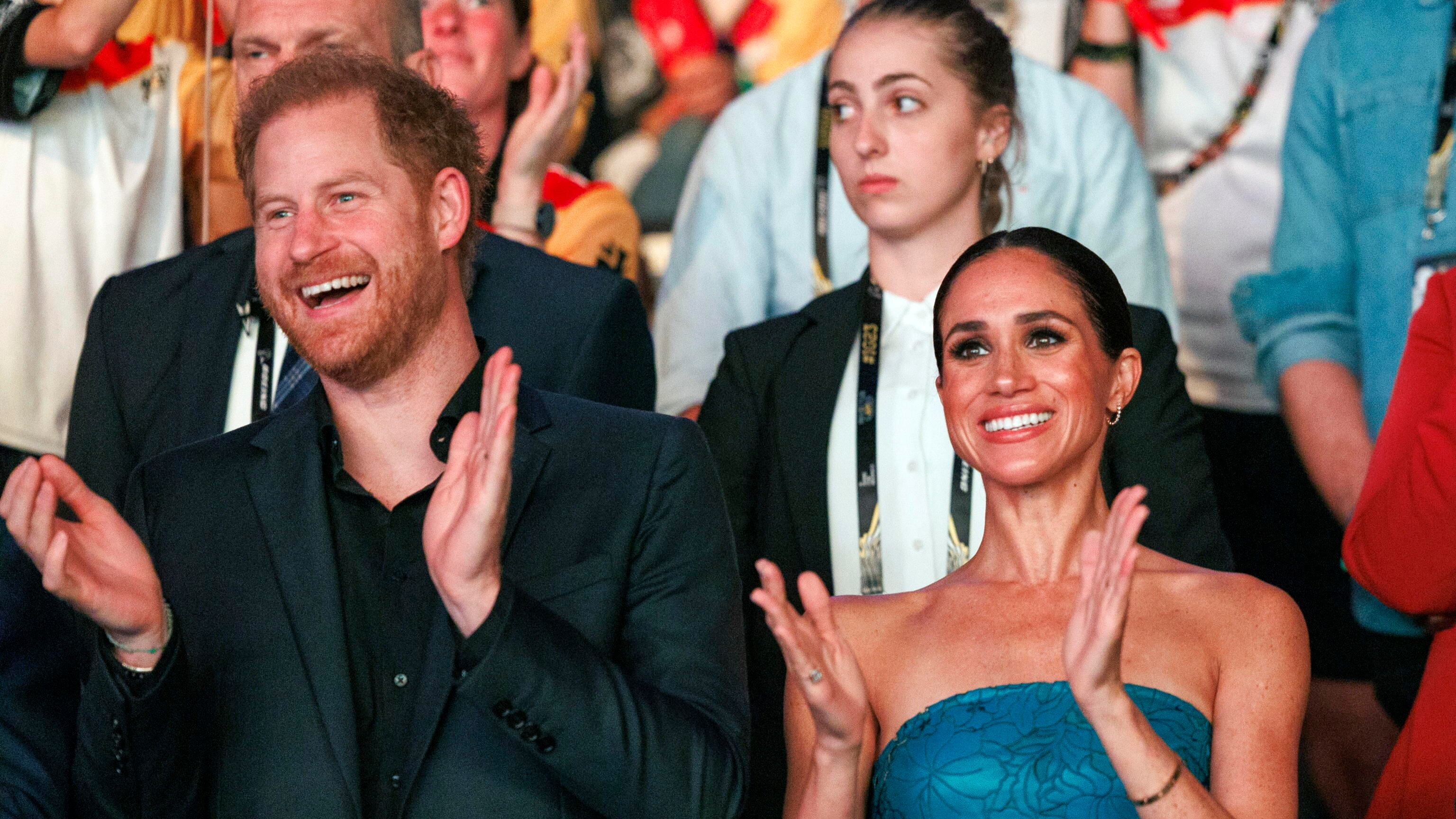 "Harry vuole trasferirsi". Ma Meghan non è d’accordo