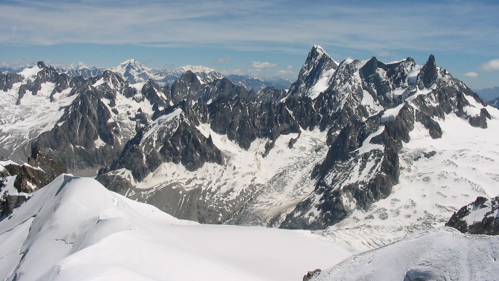 Valanga sul Monte Bianco: nove morti e nove feriti