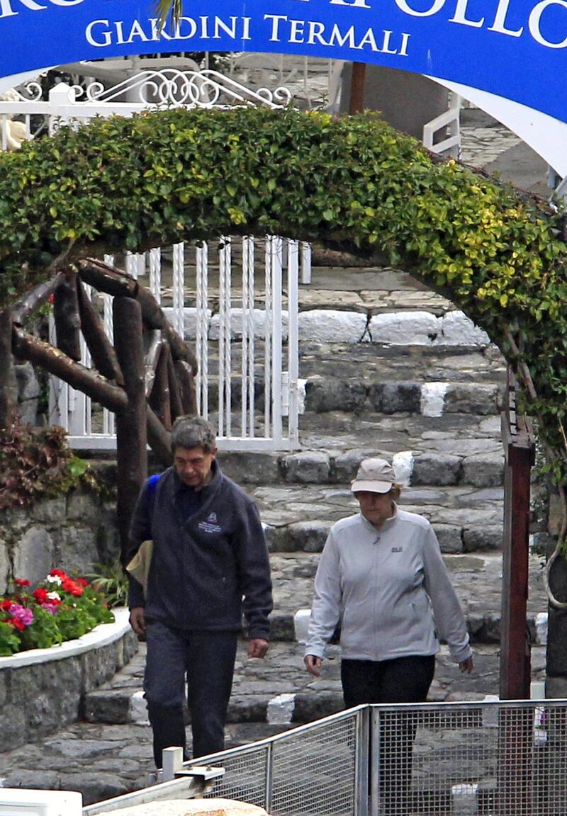 La Merkel a Ischia tra pilates e verdurine 7