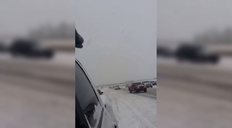 Uomo nudo in autostrada 6