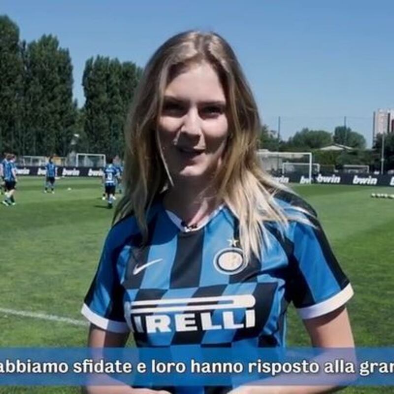Astrid Ericsson esagerata su Instagram 8