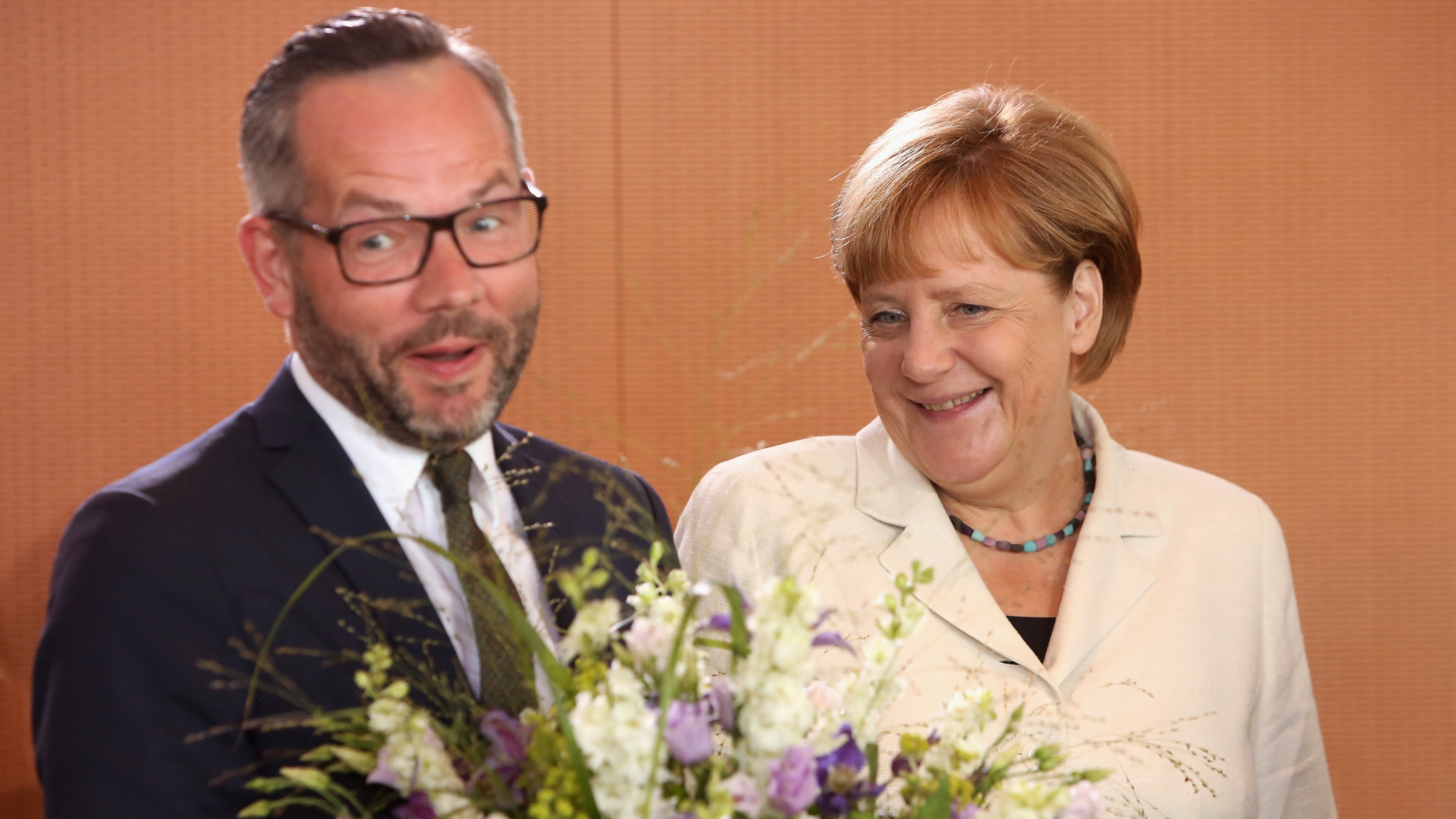 E la Germania adesso esulta: "In Italia presto governo pro Ue"