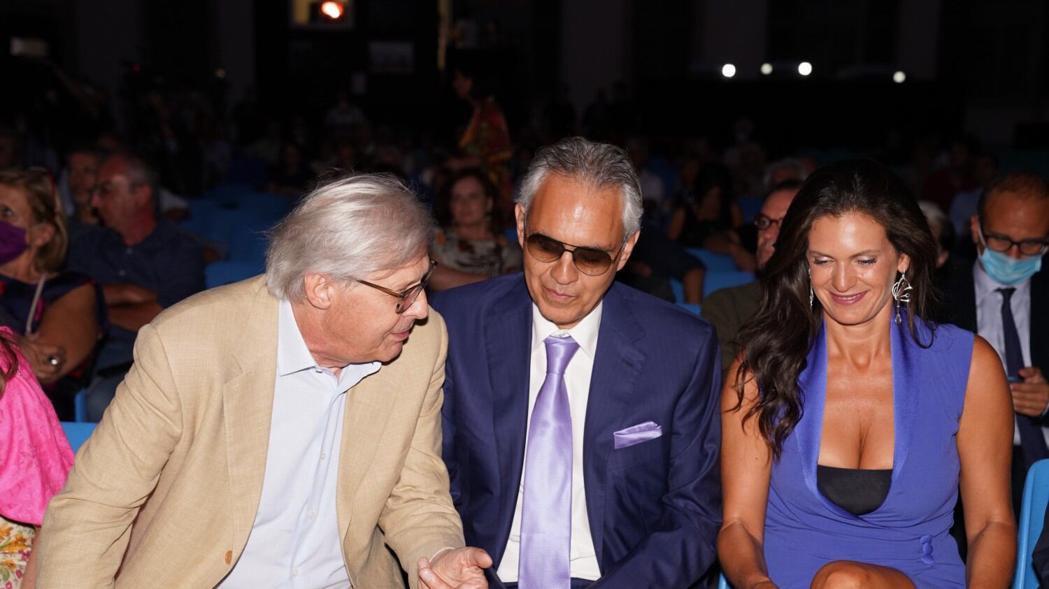 Critici dell'emergenza, è bufera Bocelli: "Sono stato frainteso"