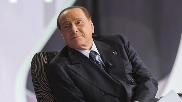 Berlusconi, l'idea di Forza Italia: "Ora sia senatore a vita"