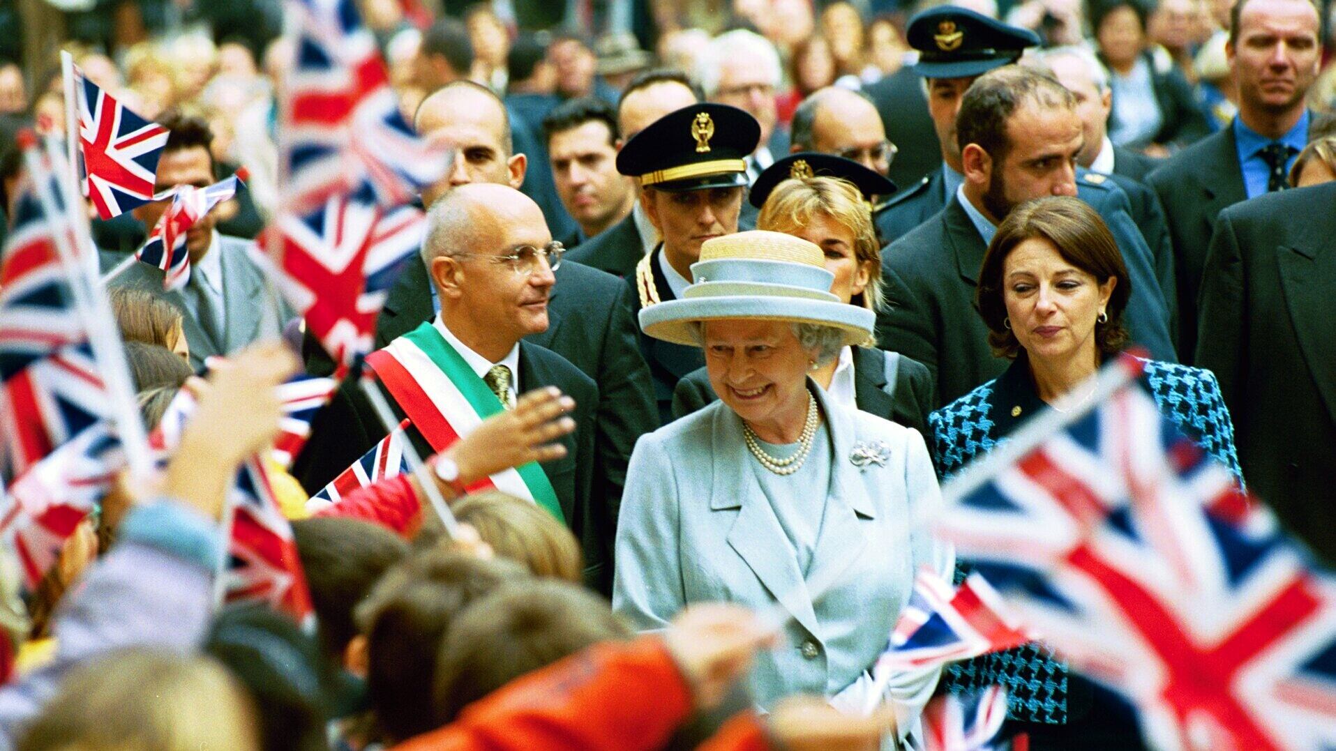 Addio a "God Save The Queen": come cambia l’inno nazionale inglese