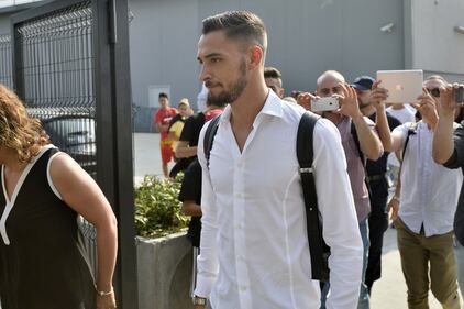 Juventus, visite mediche per De Sciglio: le foto 8