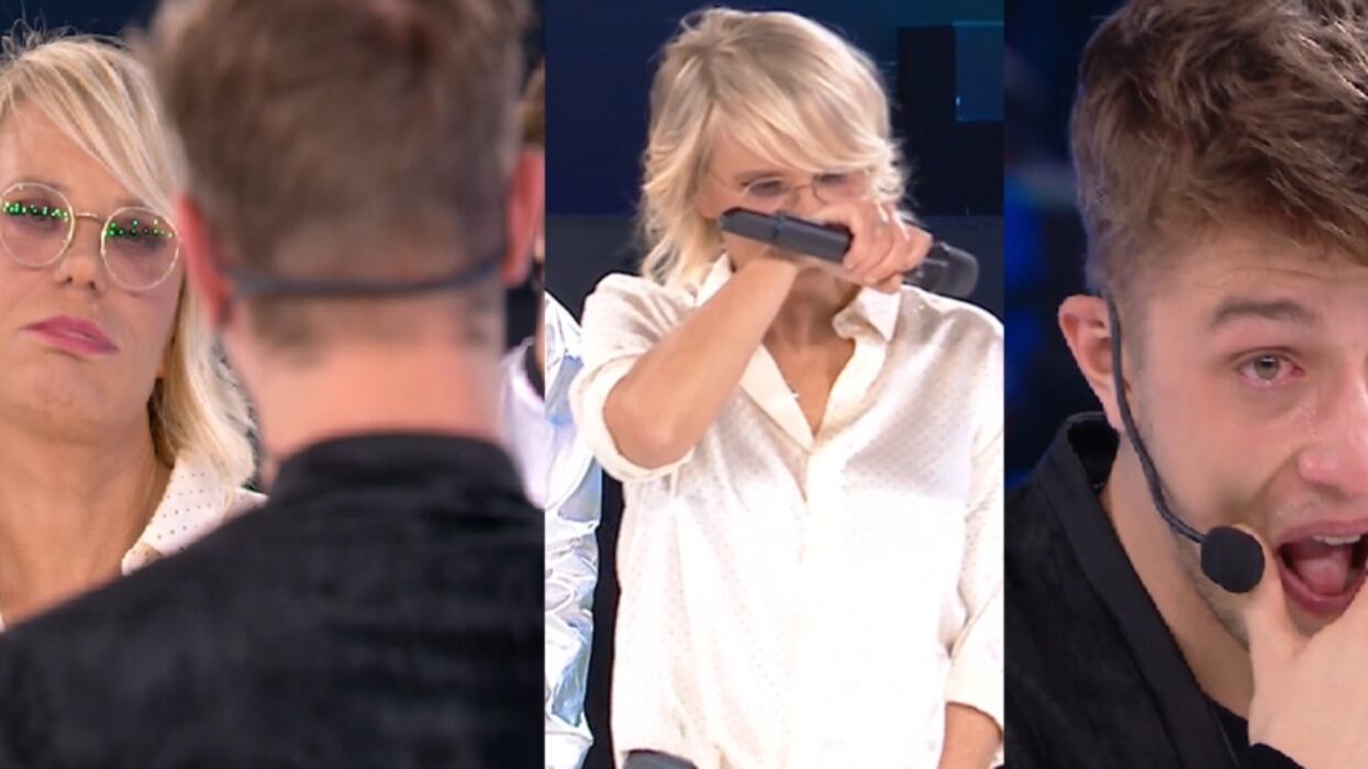 Amici, Maria De Filippi saluta l'eliminato in lacrime: "Sei perbene"