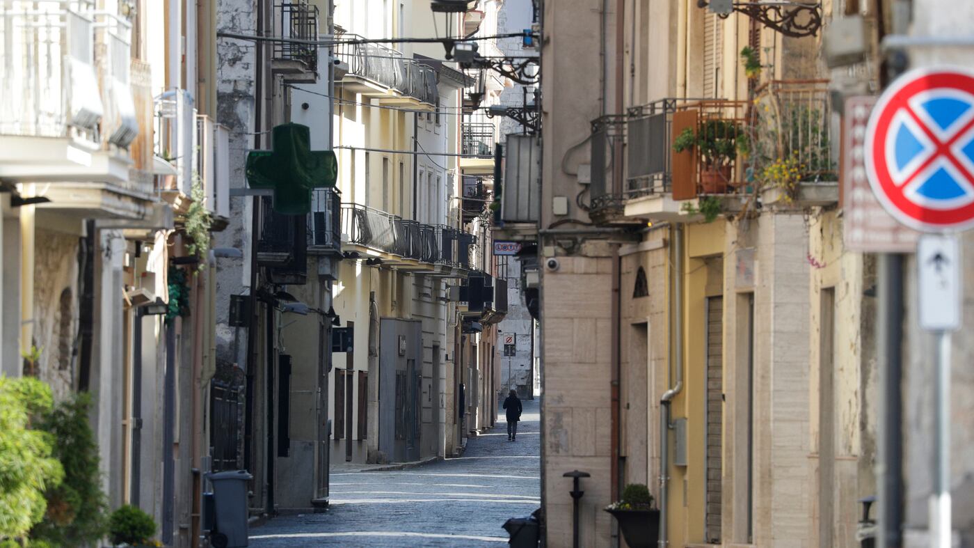 Zone rosse e Regioni chiuse: l'autunno dei "mini lockdown"