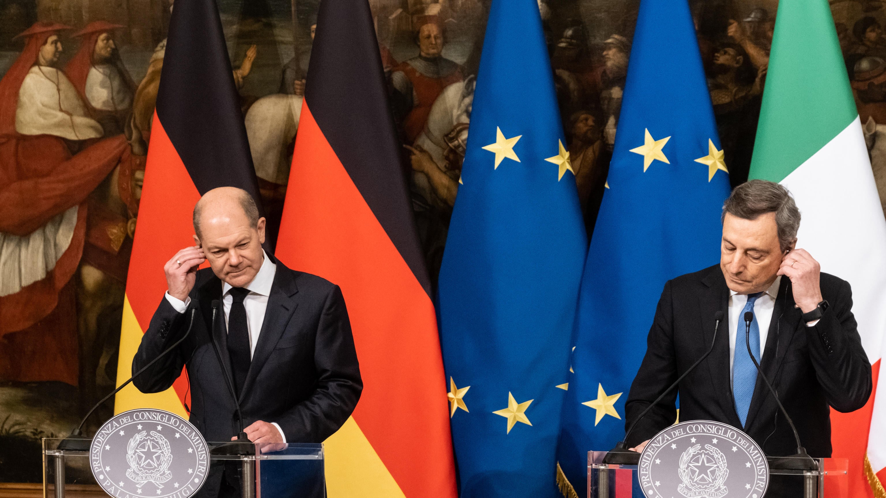 "Sarà disoccupazione di massa", la neutralità di Kiev e Macron: quindi, oggi...