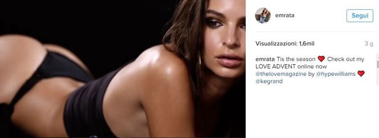 Emily Ratajkowski, selfie hot in reggiseno 21