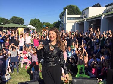 Cristina D'Avena, un'estate di concerti per l'Italia 11