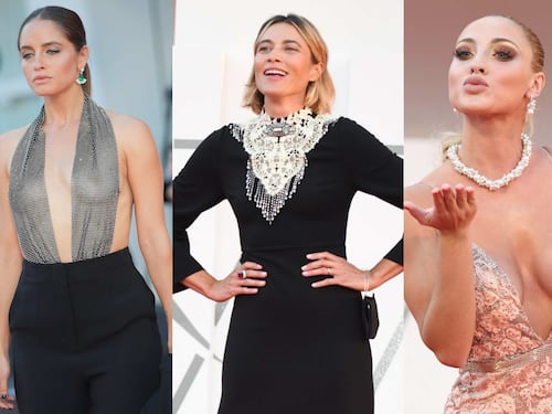 Scollate "contro" pudiche: chi si sveste e chi si copre sul red carpet di Venezia