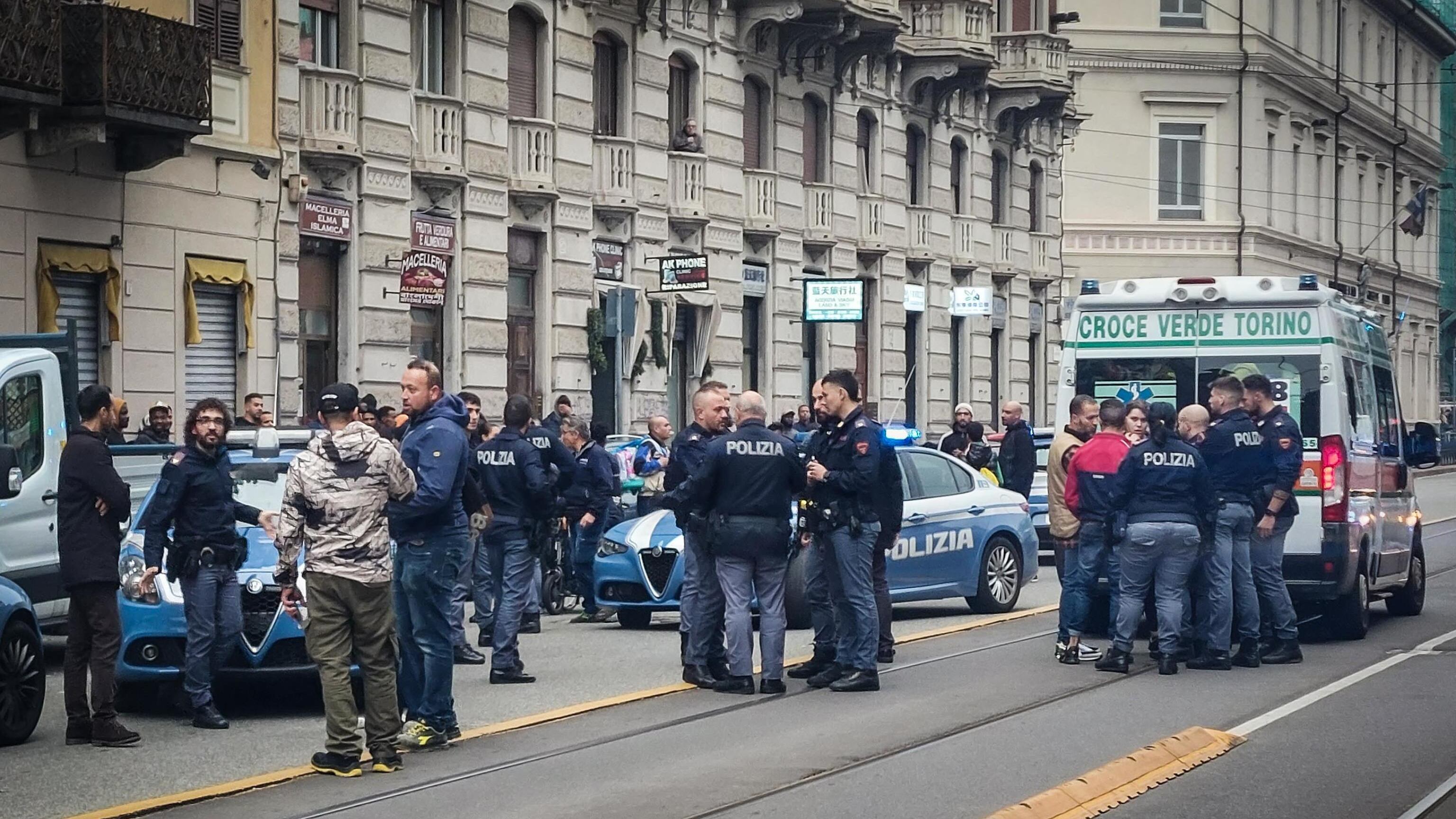 Torino, docente aggredita davanti alla scuola IC Gabelli a Barriera di Milano
