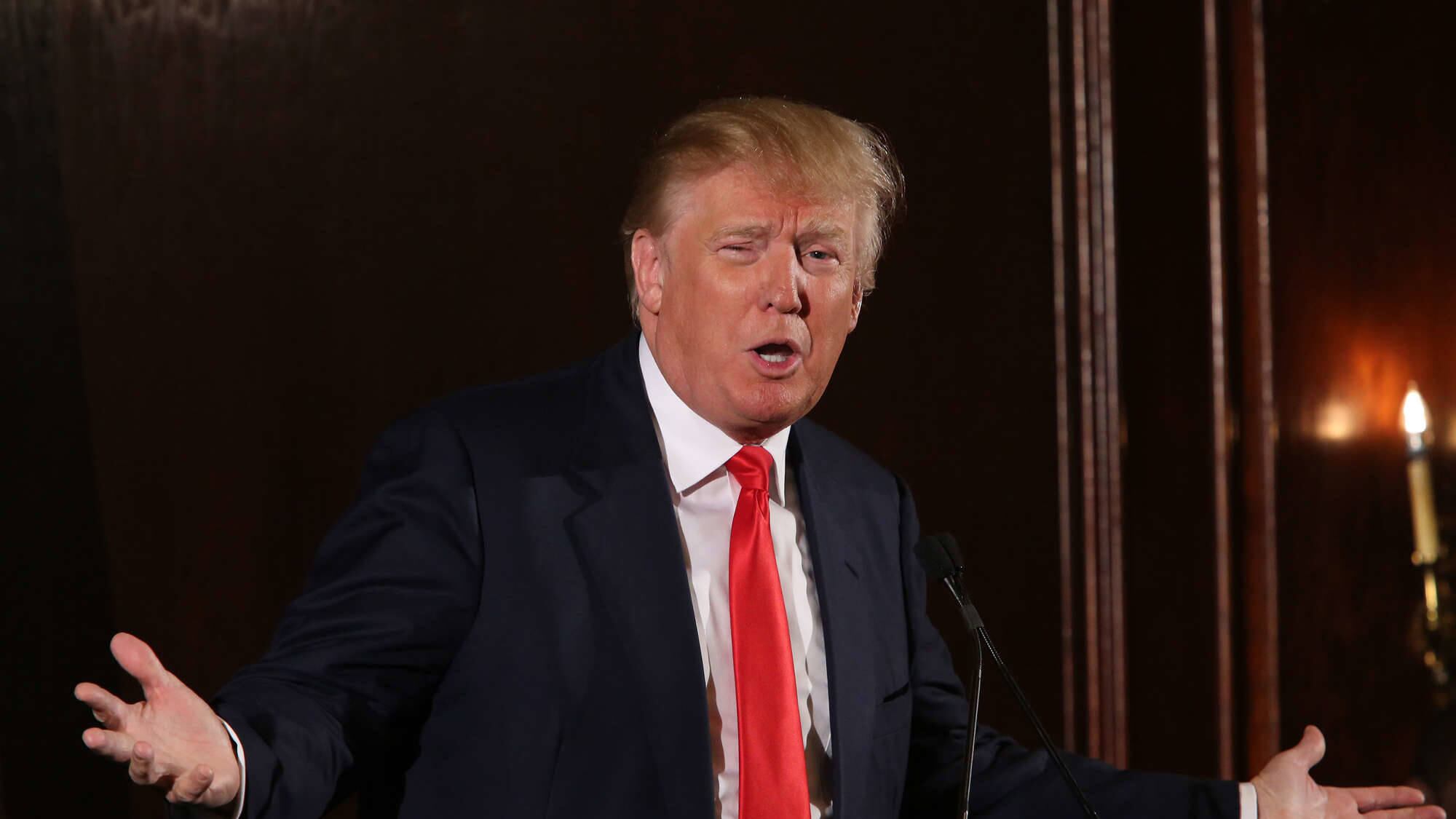 Trump: "Se non vinco, mi presento lo stesso". E sulle donne: "Basta politicamente corretto"