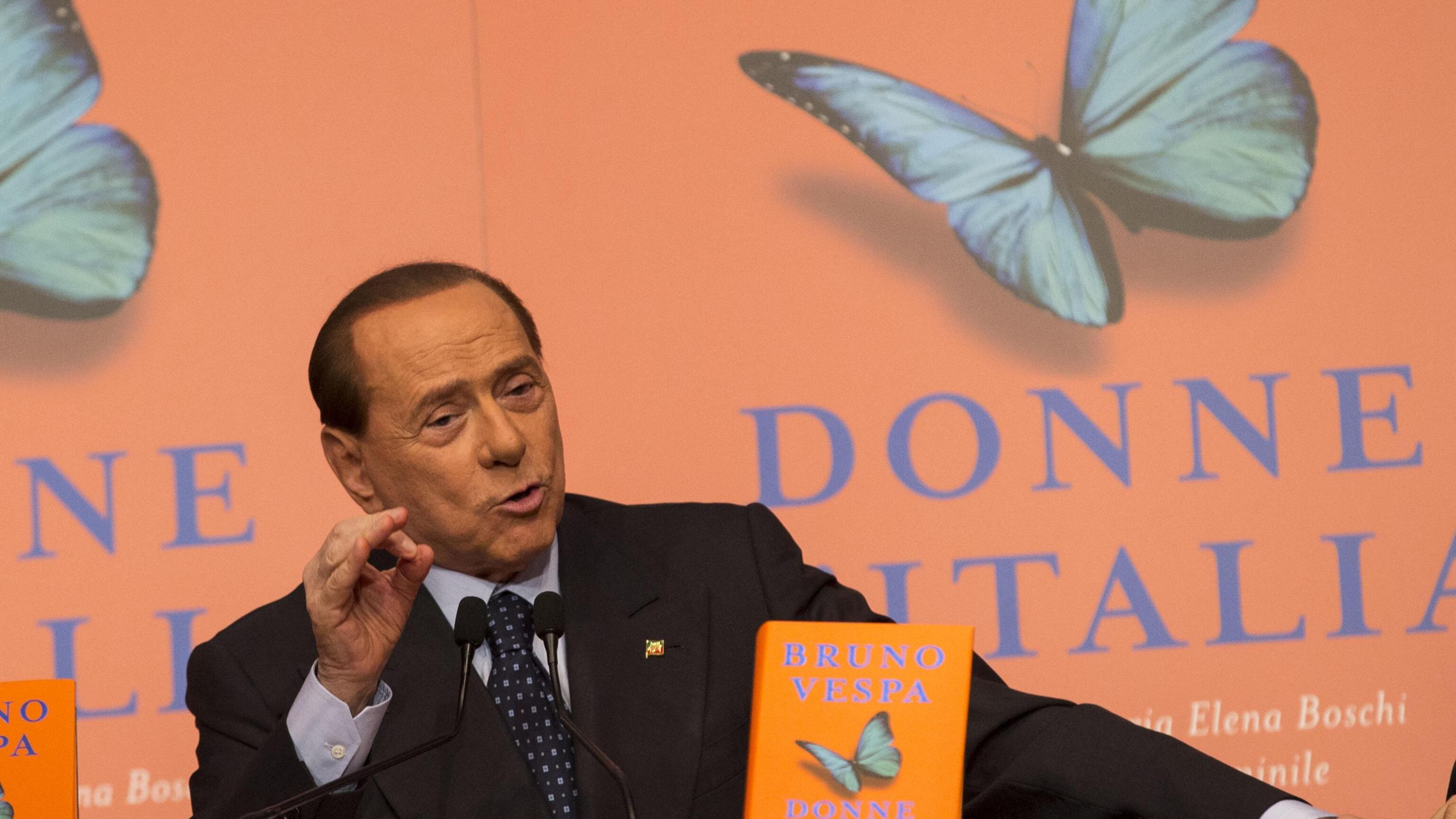 Libia, Silvio Berlusconi: "Rischio vittime con interventi frettolosi"