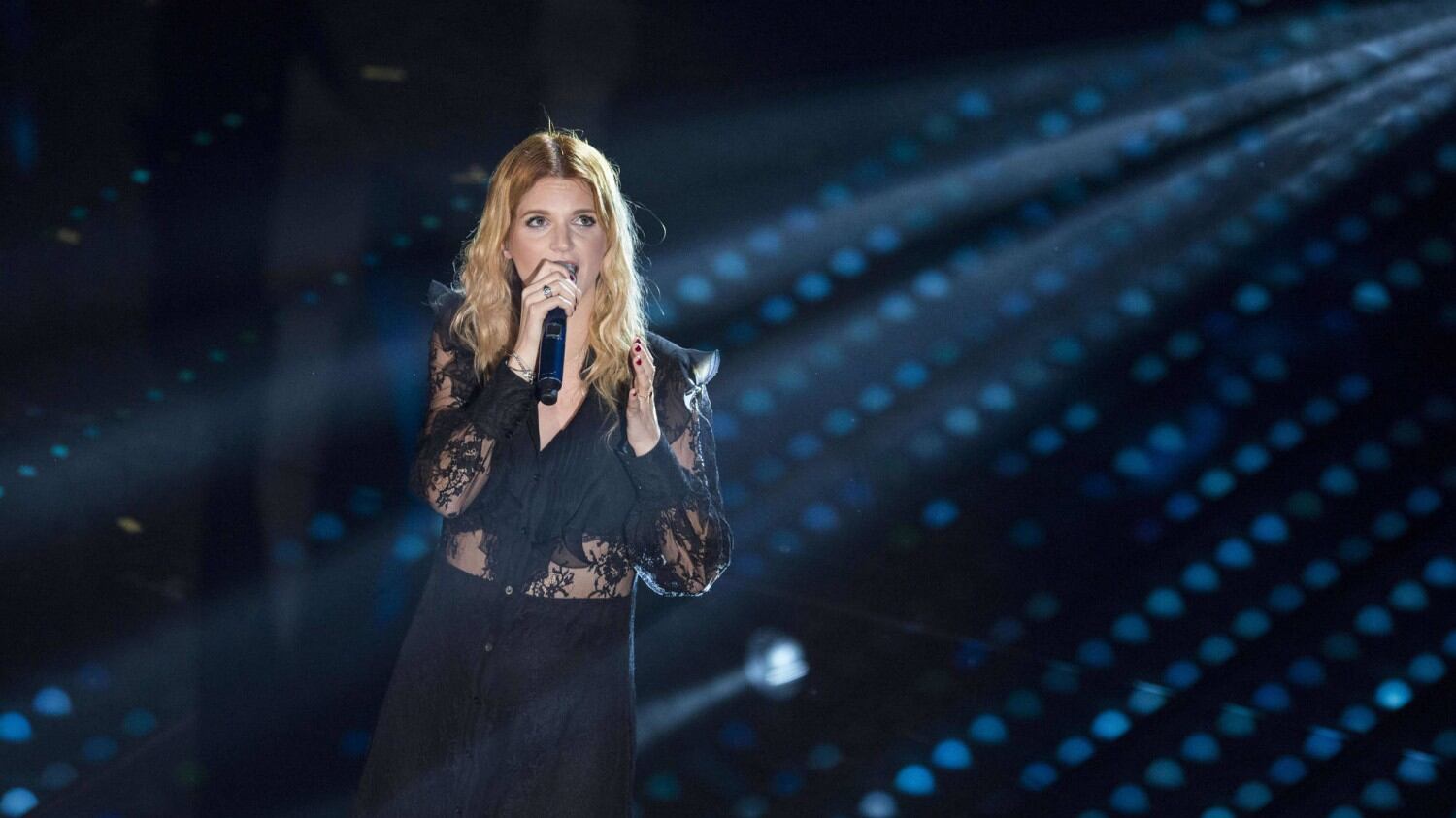 Chiara confessa: "Il successo di X Factor mi ha sballato. Sono andata in analisi"