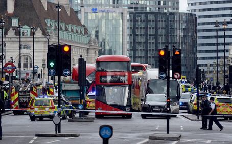 Spari al parlamento a Londra 1