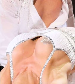 Pamela Anderson sexy e impegnata 22