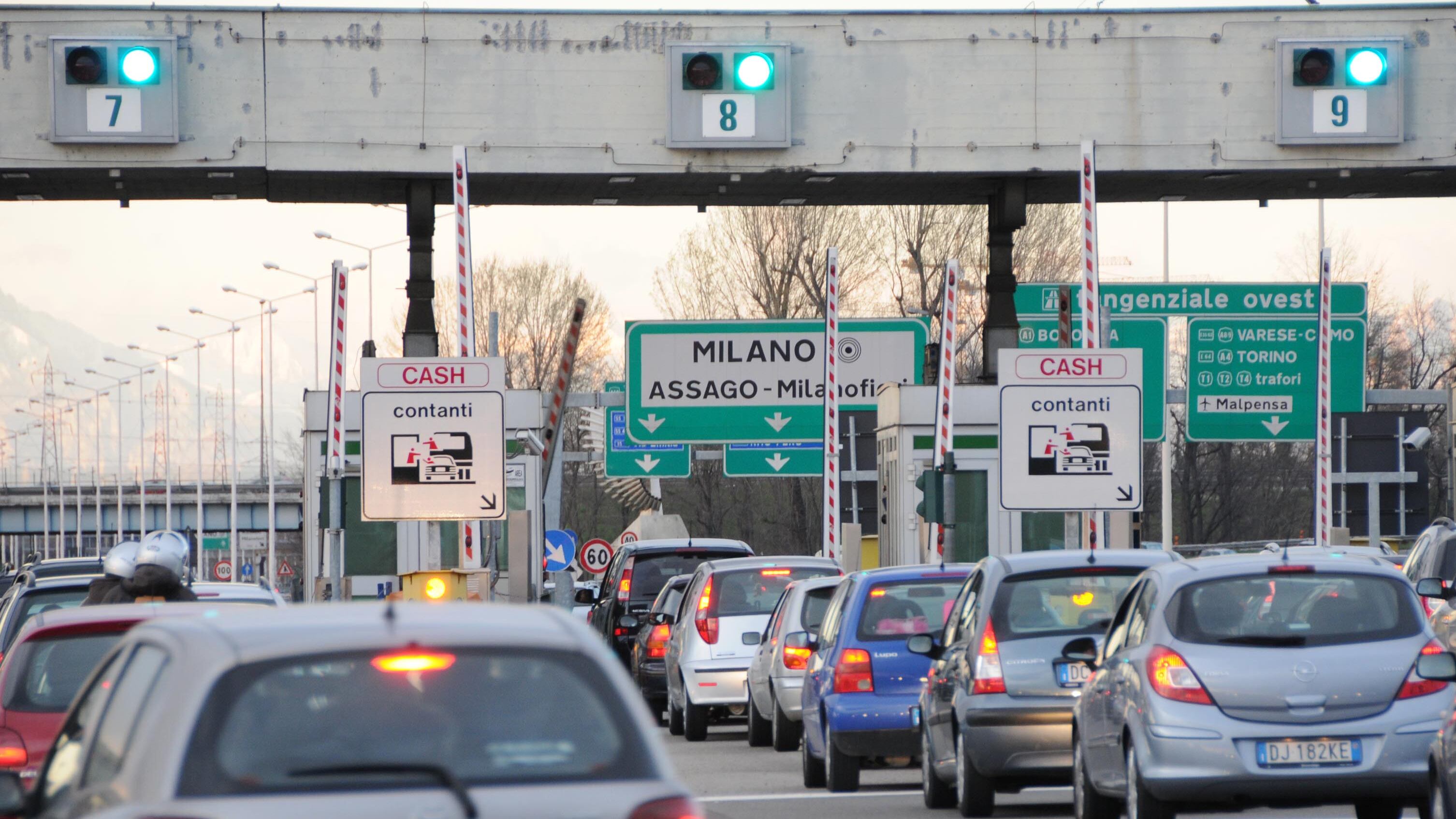 Protesta contro il caro pedaggi, oggi lo sciopero dei pagamenti