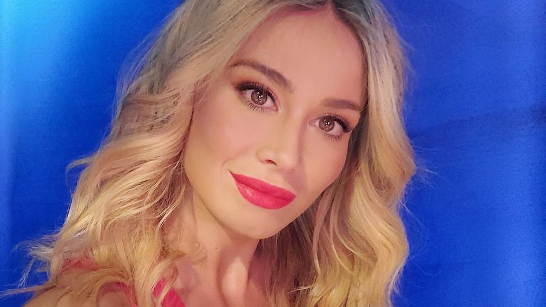 La bellissima Diletta Leotta, dai campi di Serie A a Sanremo 2020
