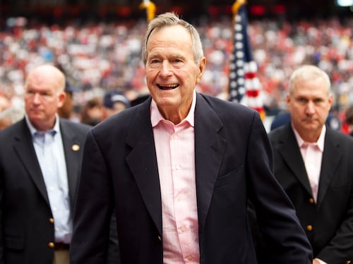I presidenti Usa piangono Bush. Trump: "Ha ispirato generazioni di americani"