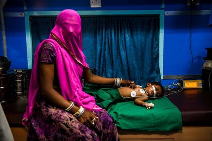 Il "vagone della salute" cura gratis i più poveri dell'India 3