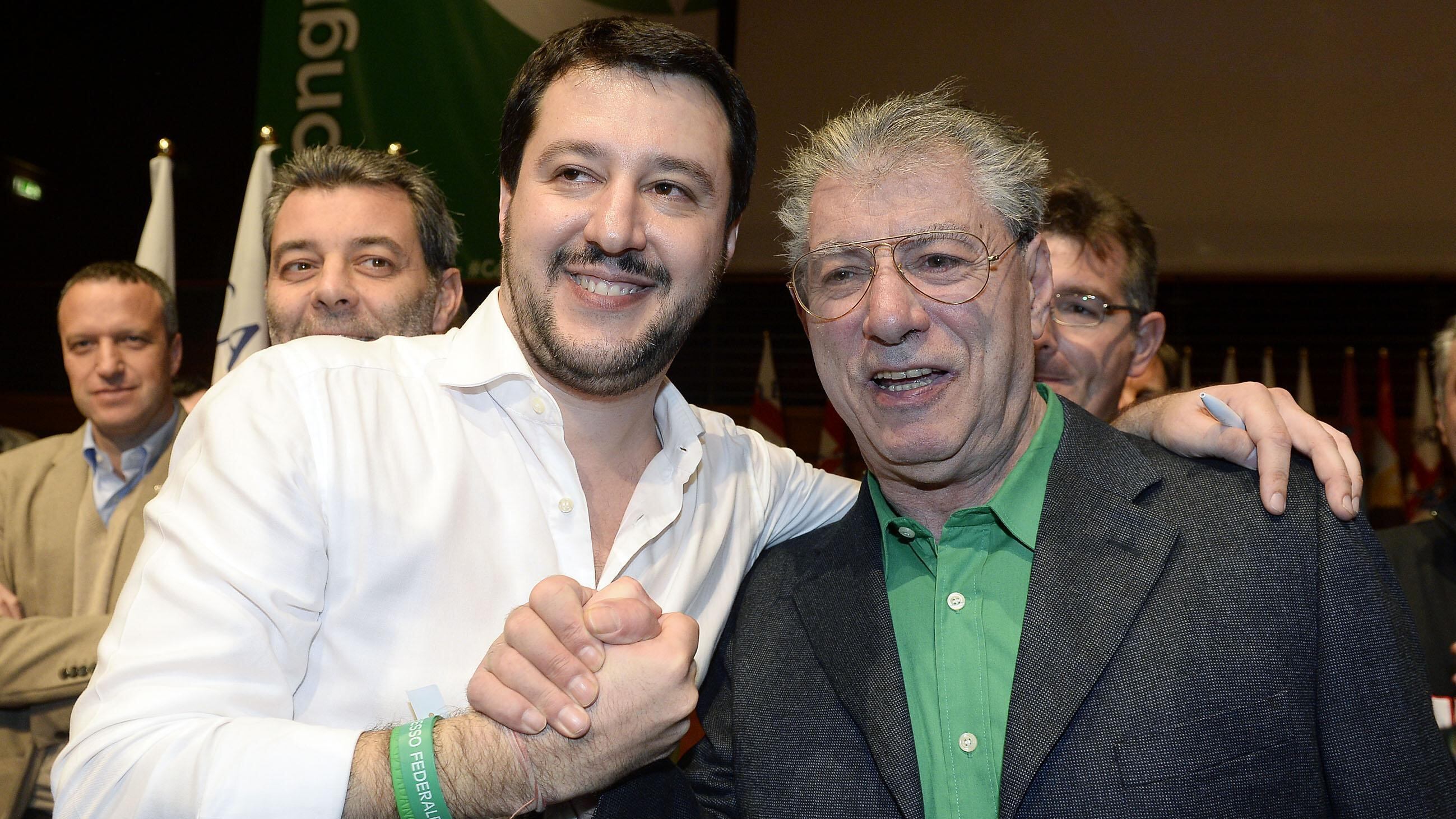 Il grande ritorno dell'"highlander" Bossi. Dopo un anno di nuovo in Aula per votare