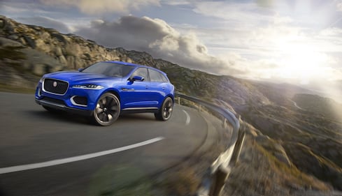 C-X17: anche Jaguar ha la sua crossover 12