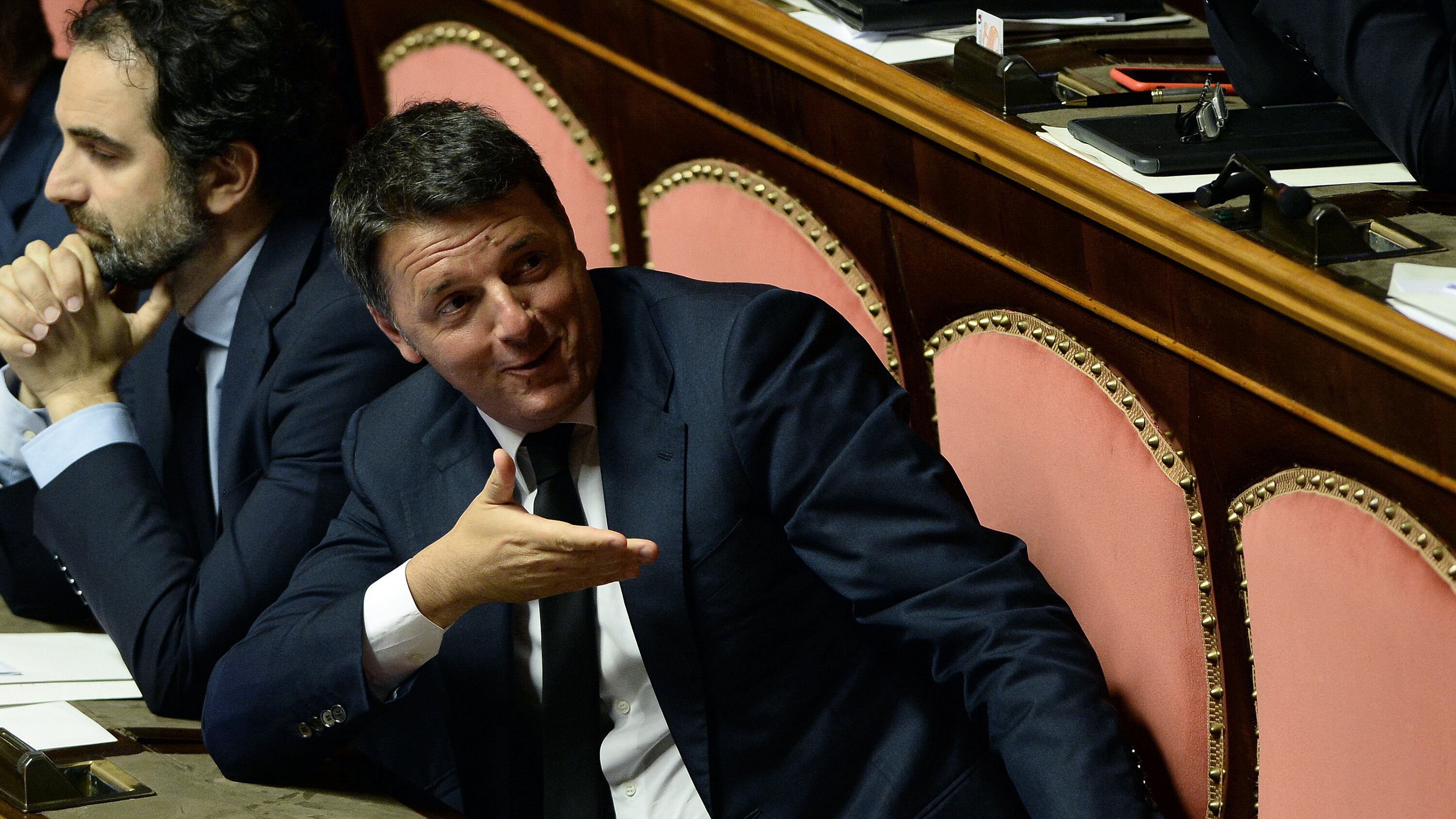 Renzi diserta l'assemblea Pd e disegna un partito tutto suo