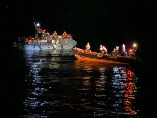 Torna l'ong Open Arms: 73 migranti soccorsi a largo della Libia