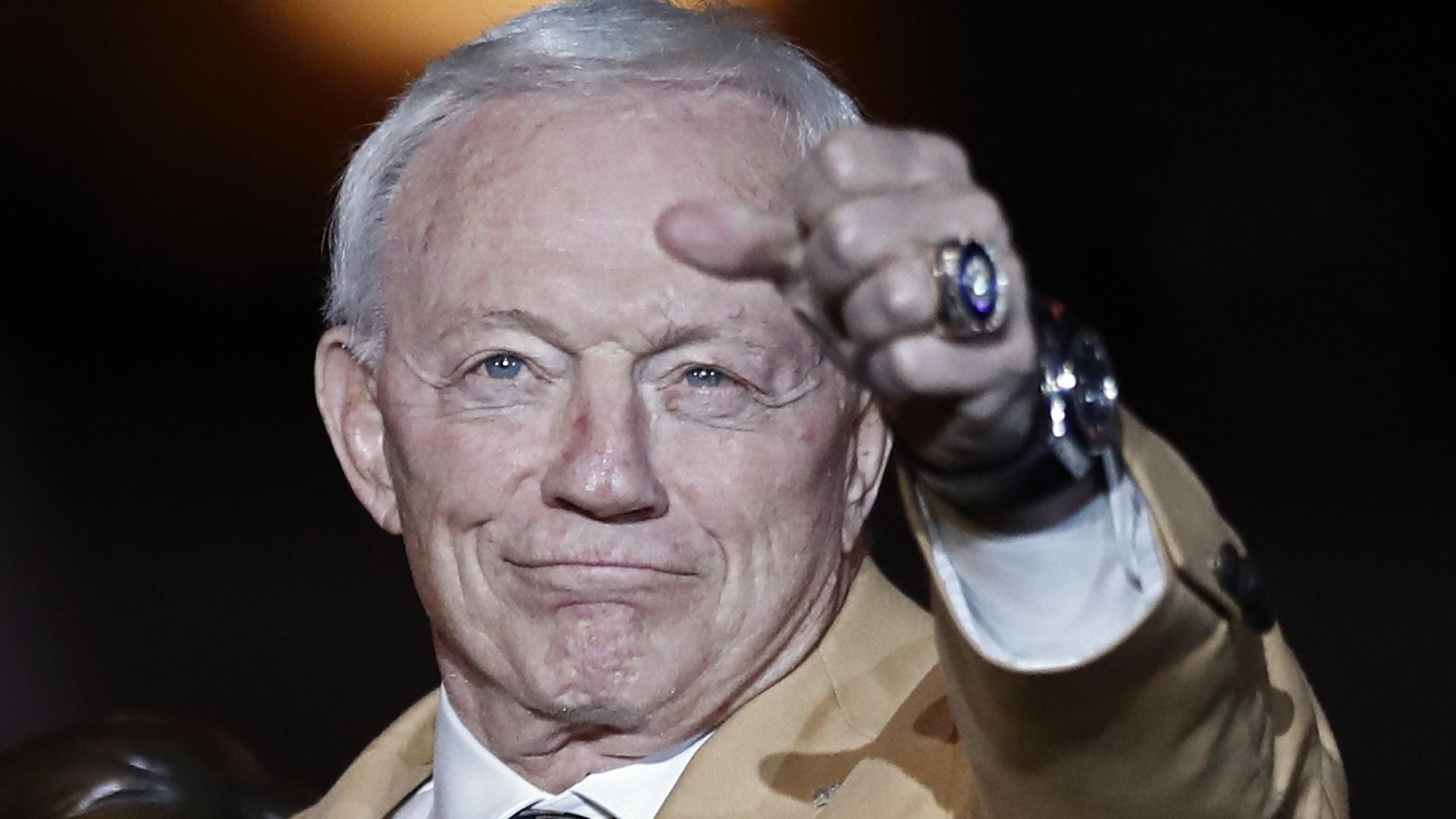 Quando Jerry Jones rubò i Dallas Cowboys