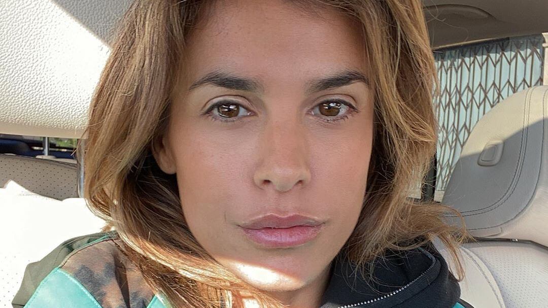 Elisabetta Canalis, scollatura esplosiva su Instagram