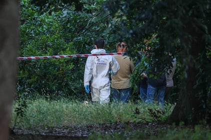 Roma, neonata trovata morta tra i cespugli a Villa Pamphili. A pochi metri scoperto anche il corpo di una donna in un sacco nero 10