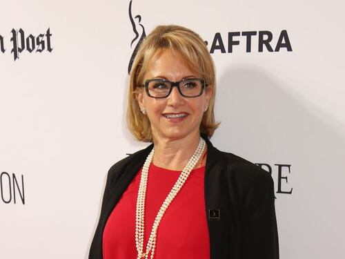 Attrici di Hollywood perdono contro IMDB: legale mostrare la loro età