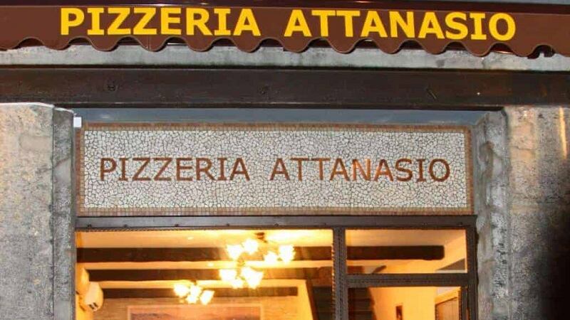 Nuovo furto in una pizzeria napoletana, rapinato Attanasio