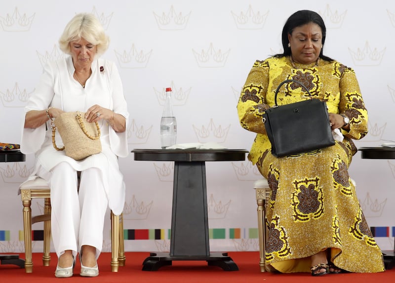 Camilla Parker Bowles, la duchessa di Cornovaglia in foto 4