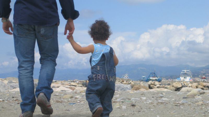 Congedo per i papà: arriva lo stop del governo