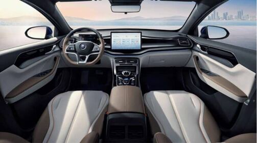 Byd lancia un’ibrida plug-in a soli 13.700 euro: guarda le foto 11
