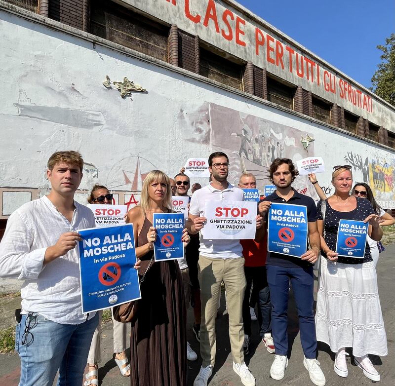 Lega Milano via Esterle