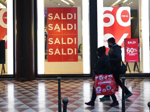 Saldi e acquisti on line: ecco cosa cambia per i consumatori