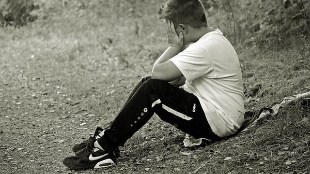 Al pronto soccorso con l'occhio nero, a 9 anni "denuncia" i genitori