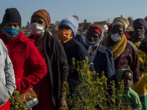 Covid, un dossier spaventa l'Italia: 650mila migranti pronti a partire