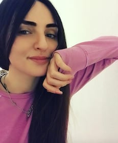 Arisa torna ai capelli corti  2