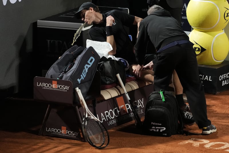 Sinner in difficoltà a Roma