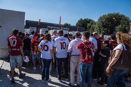 Stadio Olimpico gremito per l'ultima partita di Francesco Totti 6